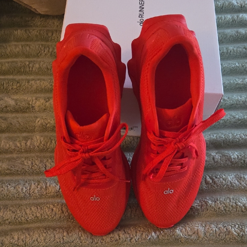 ALO Red Runner Sneakers NWB! Sold Out Online! - Picture 2 of 6